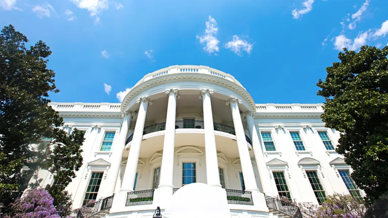 You are currently viewing At NAHB’s Urging, White House Holds Supply Chain Summit